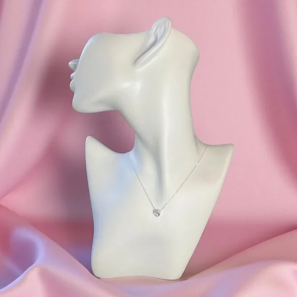 925 Sterling Silver Necklace with Crystal Heart Pendant - Picture 7 of 8